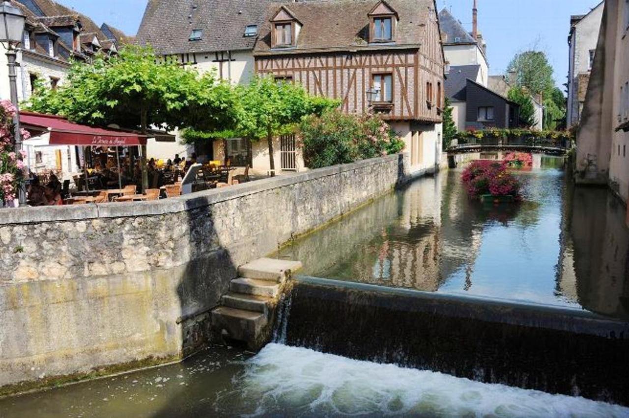 Studio Cosy A Montargis 13 M² Parking Inclus Exteriör bild